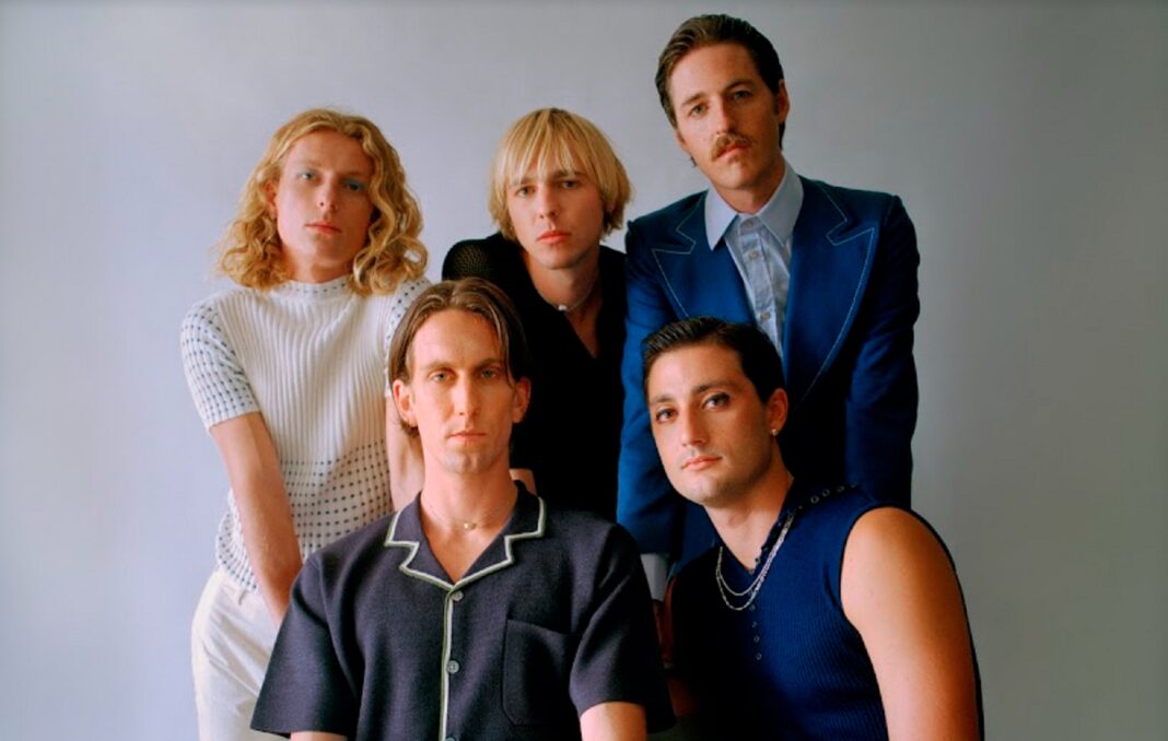 Parcels Band