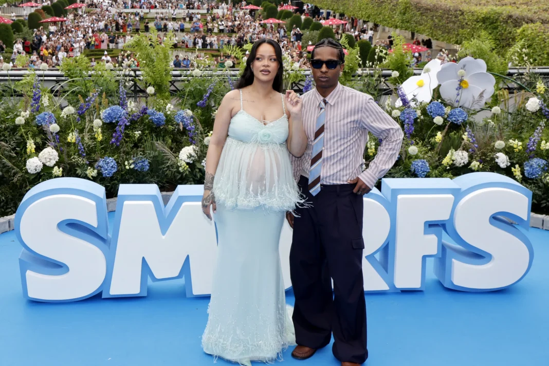 Rihanna & A$AP Rocky at “Smurfs” premiere